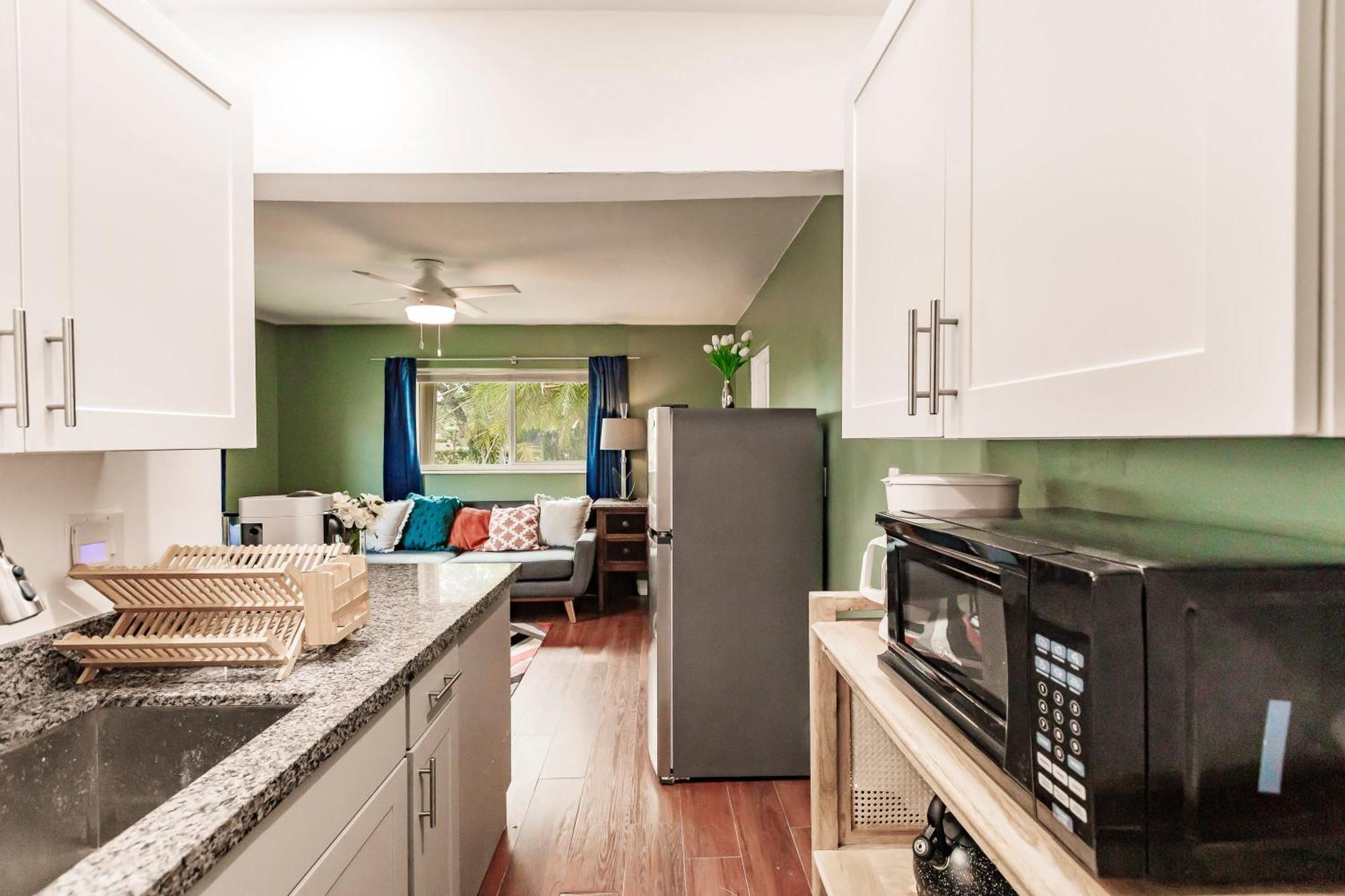 Uhost Ai - Updated 1B1B Hideaway - Sleeps 3 Hollywood Exterior foto